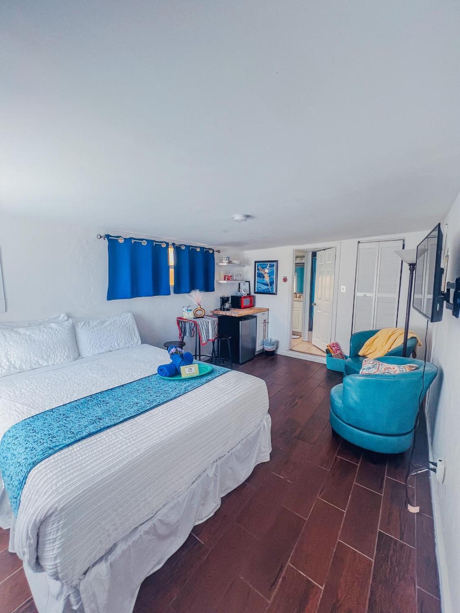 Playa Esmeralda Studios Брадентон-Бич Экстерьер фото